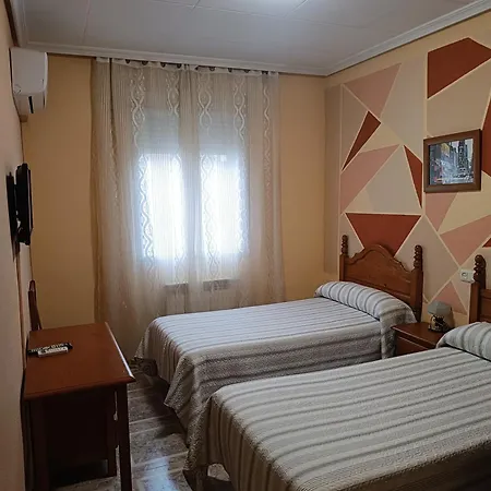 Hostal Ávila-3