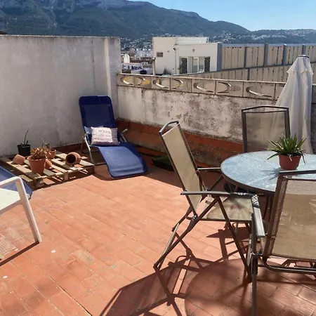Double Room In Shared Apartment - Private Space In Denia Centre-3
