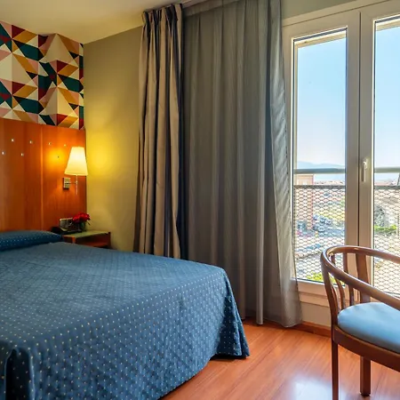 Hotel J. Balmes Vic-3