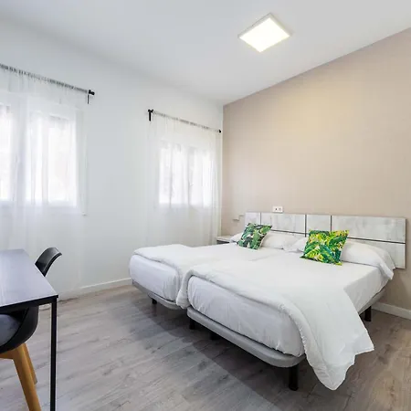 Bf Rooms Almeria Centro-3