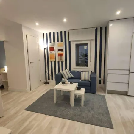 Madrid Brand New Amazing Flat In Lavapies-2