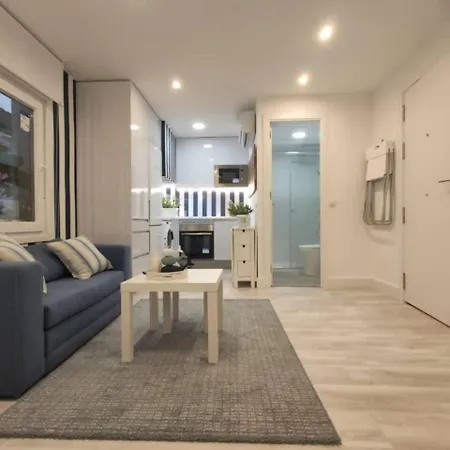 Madrid Brand New Amazing Flat In Lavapies-3