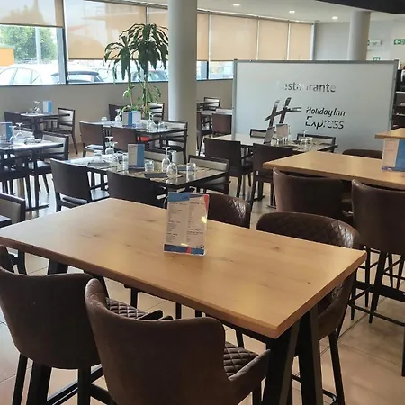 Holiday Inn Express Campo de Gibraltar-Barrios, an IHG Hotel-3