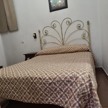 Hostal Trajano-3