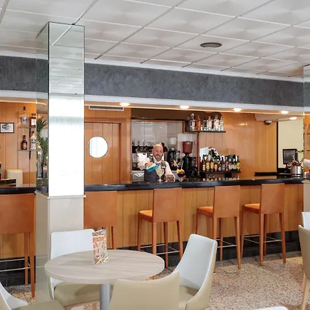 Hotel Mareny Benidorm-2