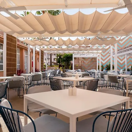 Los Amigos Beach Club-3