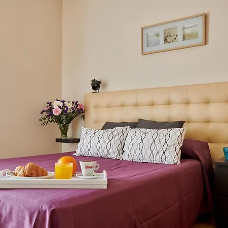 Aparthotel Encasa-2