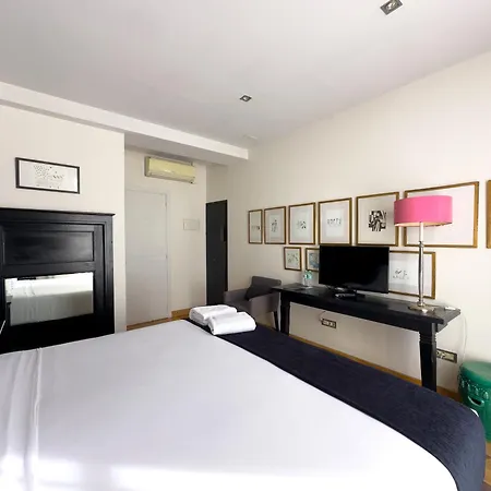 Hotel Market-2