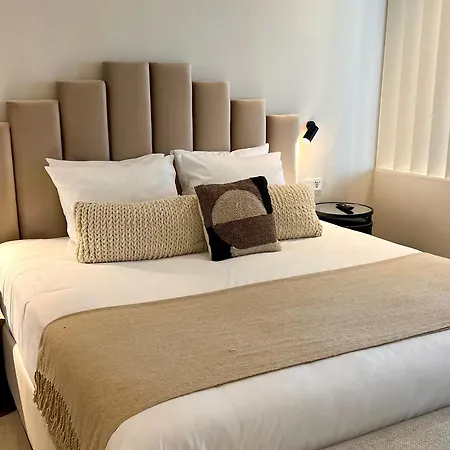 Comfy Studios Hotel-3