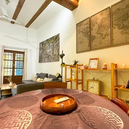 Acogedor Piso En El Corazon Del Casco Historico-3