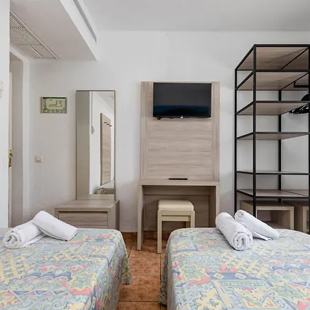 Hostal Gami Adults Only-2