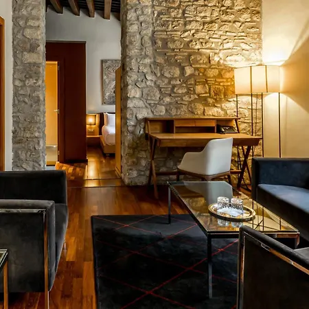 Mercer House Boria Bcn-2