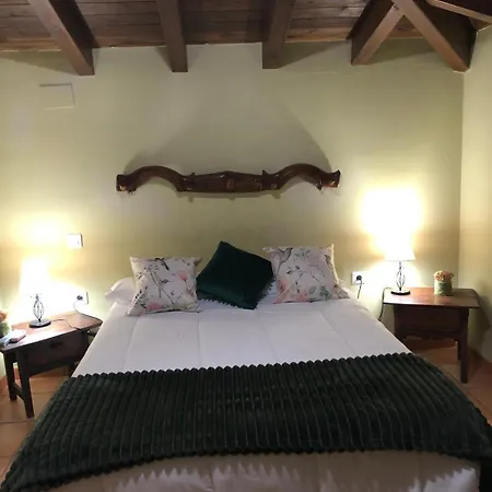Hostal La Caballeriza-3