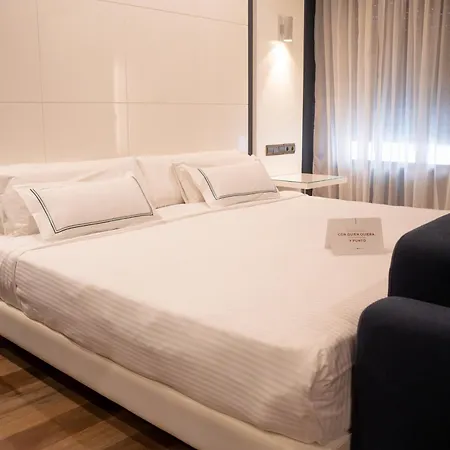 Hotel Malaga Nostrum Airport-3
