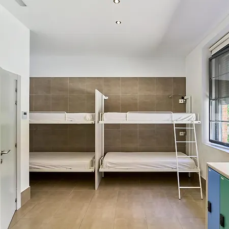The Book Factory Hostel By Gaiarooms-2