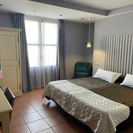 Hotel Patilla Ciudad de Requena-2