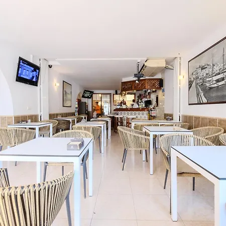 Hostal Marino-2