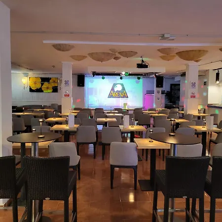 Hotel Arena Suite - Adults Only-3