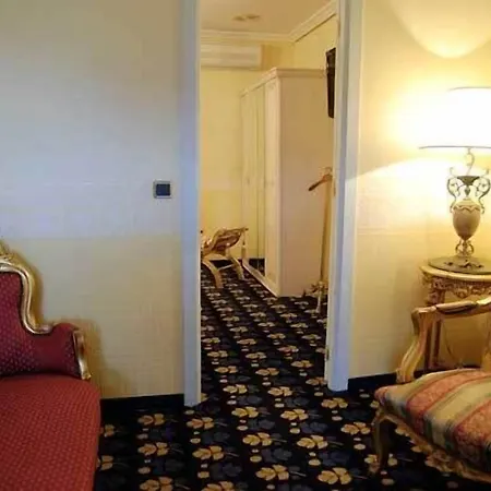 Hotel Entresierras-2