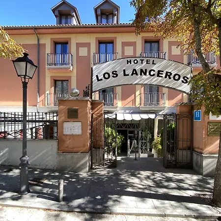 Hospedium Hotel Los Lanceros-3