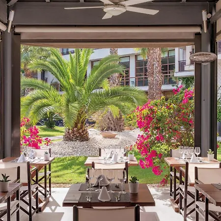 Precise Resort El Rompido-The Hotel-2