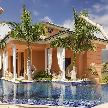Royal Garden Villas, Luxury Hotel-2