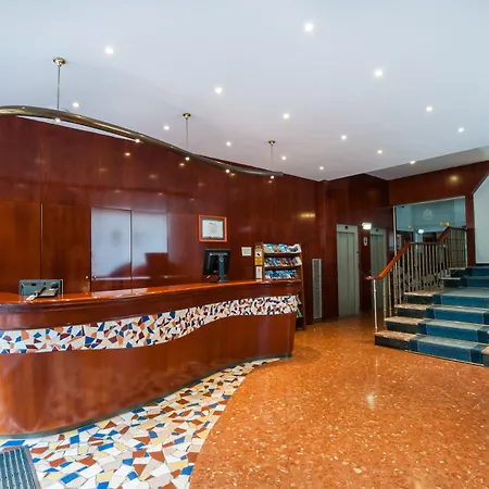 Hotel Gaudi-2