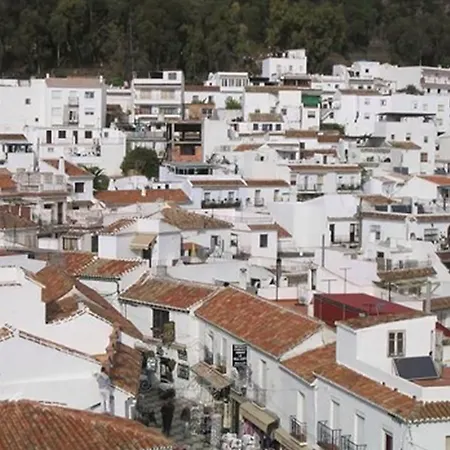 Hostal El Escudo De Mijas-2