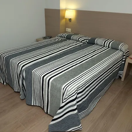 Almirall Apartaments-3