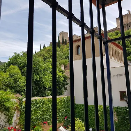Palacio Del Cobertizo De Santa Ines-2