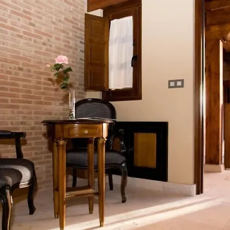 Posada Los Condestables Hotel&Spa-3