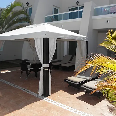 Flamingo Suites Boutique Hotel-3