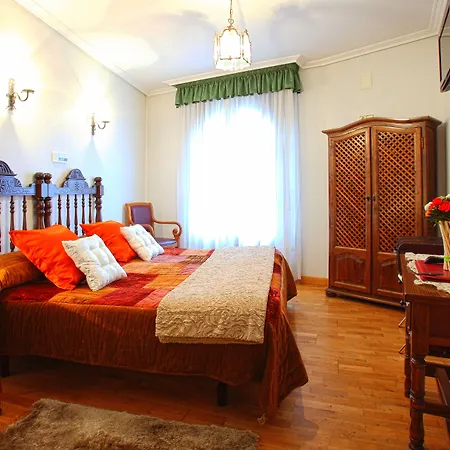 Hotel Merindad De Olite-2