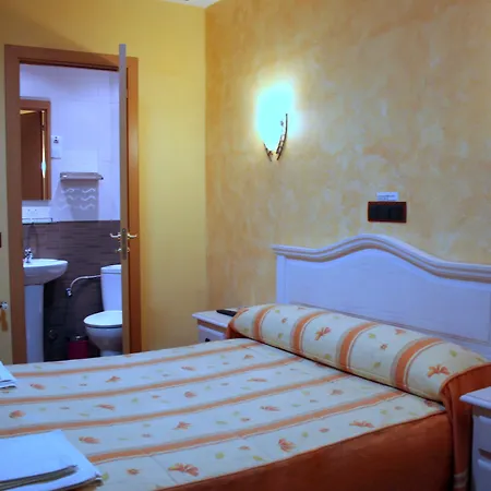 Hostal Regio-3