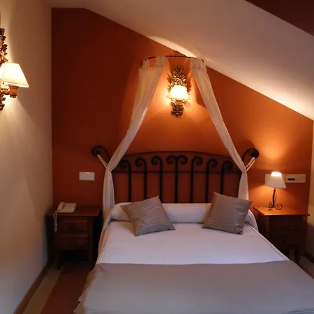 Hotel Arco San Vicente-3