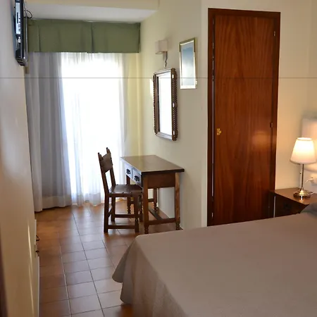 Hotel Nuevo Cachalote-2
