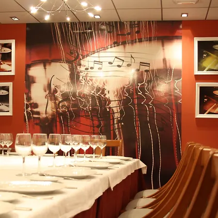 Hotel Acosta Ciudad de la Música-2