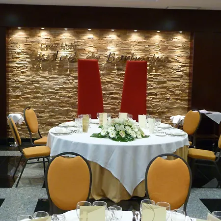 Gran Hotel Ciudad de Barbastro-2