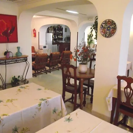 Hostal Italia-2