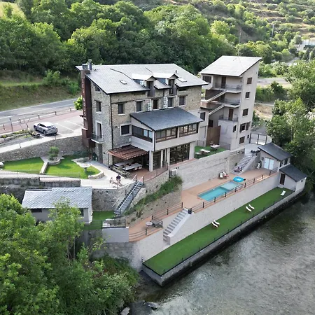 Les Nous Hotel-3