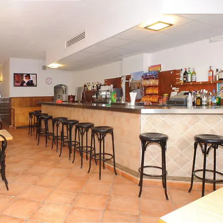 Hostal Montana-2