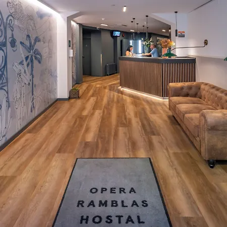 Hostal Operaramblas-3