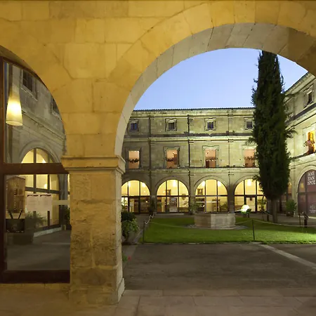 Hotel Real Colegiata San Isidoro-2