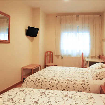 Hostal Carbonara-2