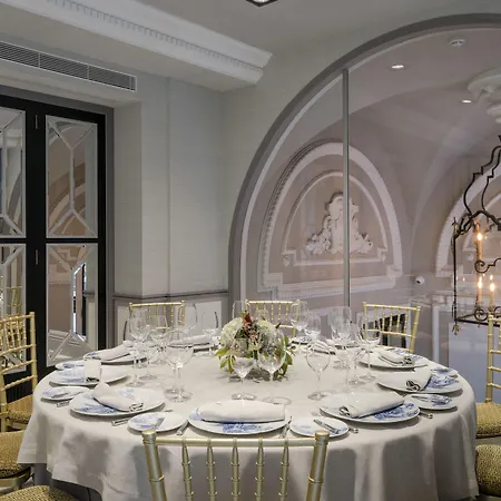 Relais & Chateaux Heritage Hotel-2