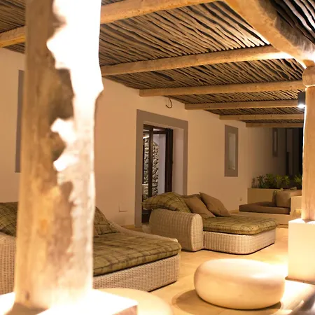 The Giri Residence-3