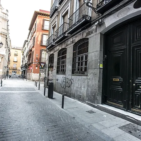 Hola Rooms-2