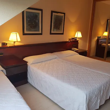 Hostal Santa Maria-2