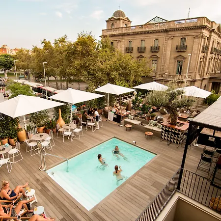 Hotel Oasis-2