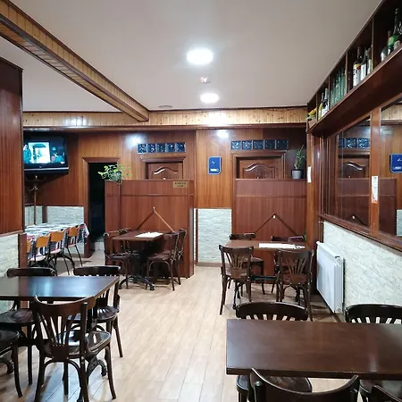 Hostal Adelia-3